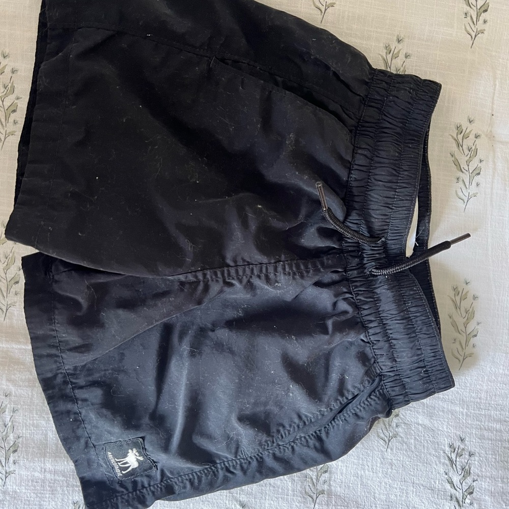 Abercrombie Kids Boys Pool to Play shorts !